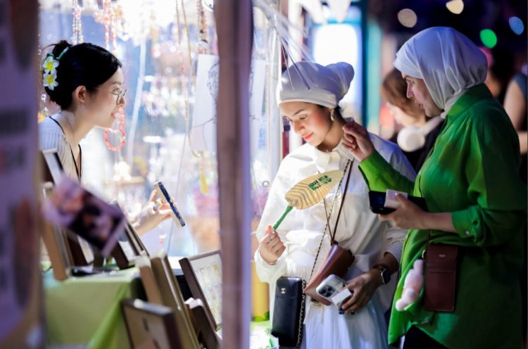 1754831861-ca6820781b2ac11